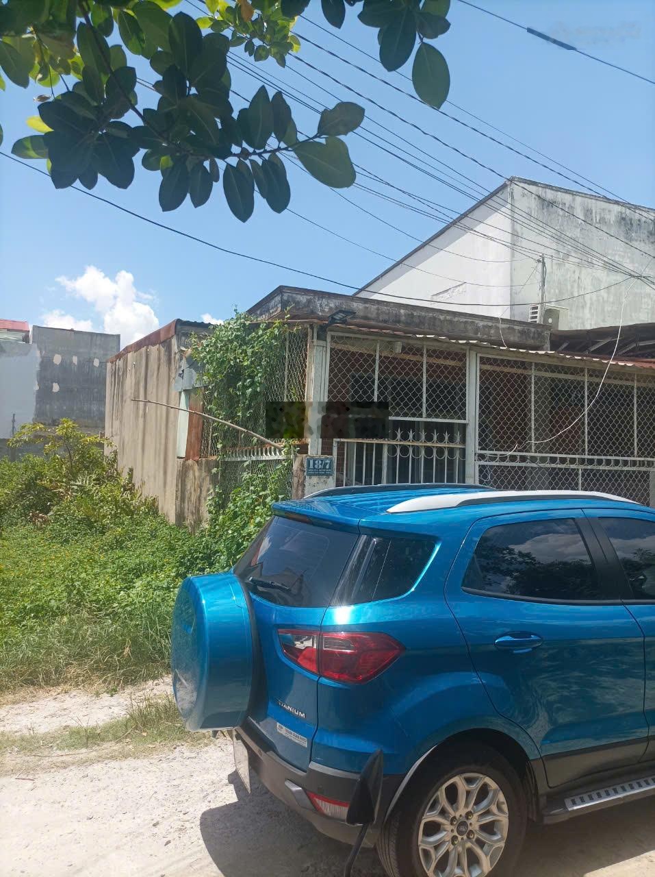 Bán nhà cấp 4 ngay ngã 3 Tam Đa và Nguyễn Duy Trinh, TP. Thủ Đức. SHR, tiện ở ngay 0964110718