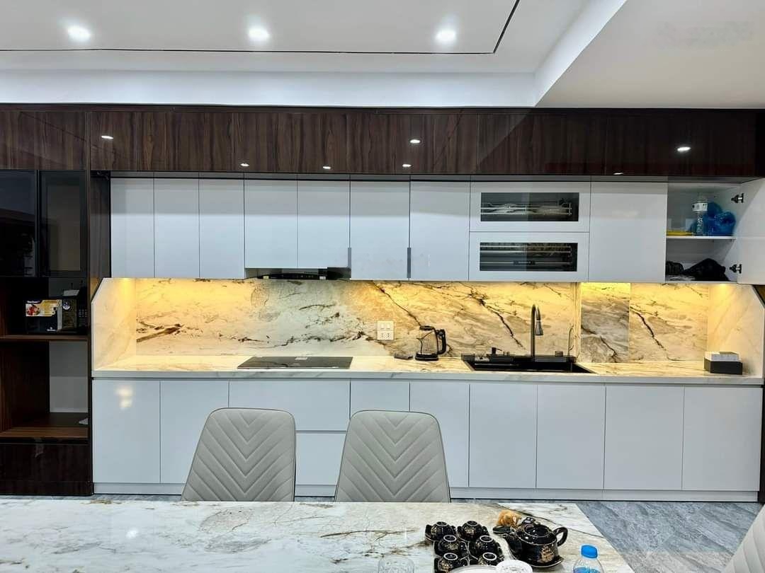 Duy nhất 1 căn! Liễu Giai phân lô oto tránh vỉa hè 3m ở kết hợp KD DT 1 tỷ/năm, 68m2*6T cực đẹp