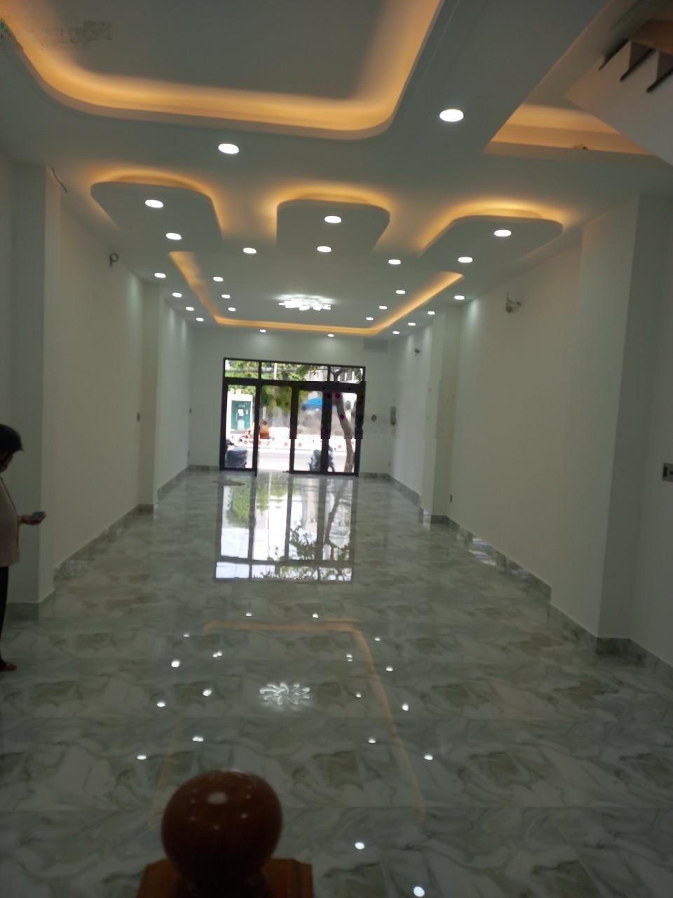 Cityland Center Hills, Mặt Tiền - Trần Thị Nghỉ, 5x20m 4 Lầu. 7PN. 7WC, = 40 triệu/th