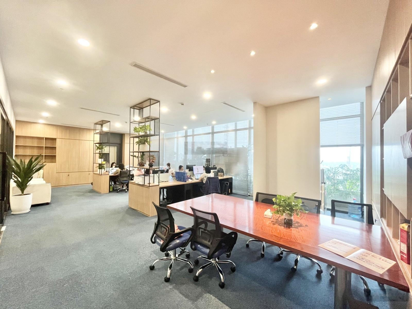 Cho thuê gấp VP tại Hòa Phát 70 Nguyễn Đức Cảnh Tower, giá tốt chỉ 150k/m2, 100m-200m2-500m2-1000m2