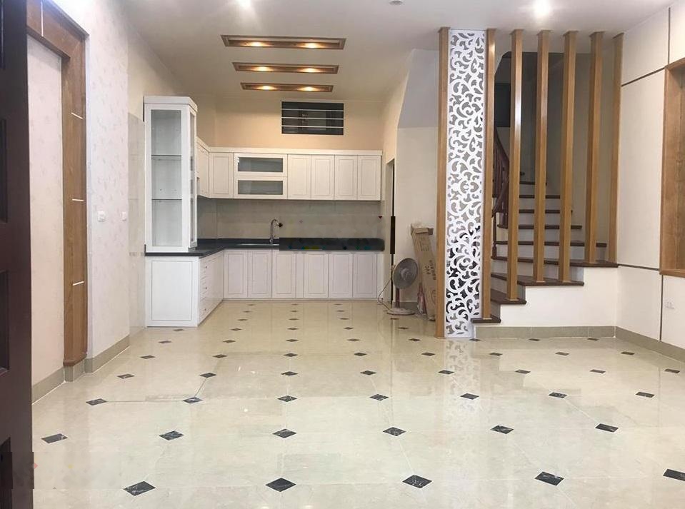 Chính chủ cần cho thuê gấp nhà phố Vạn Phúc - Vạn Bảo, DT 60m2 x 5 tầng, KD mọi mô hình giá 20tr/th