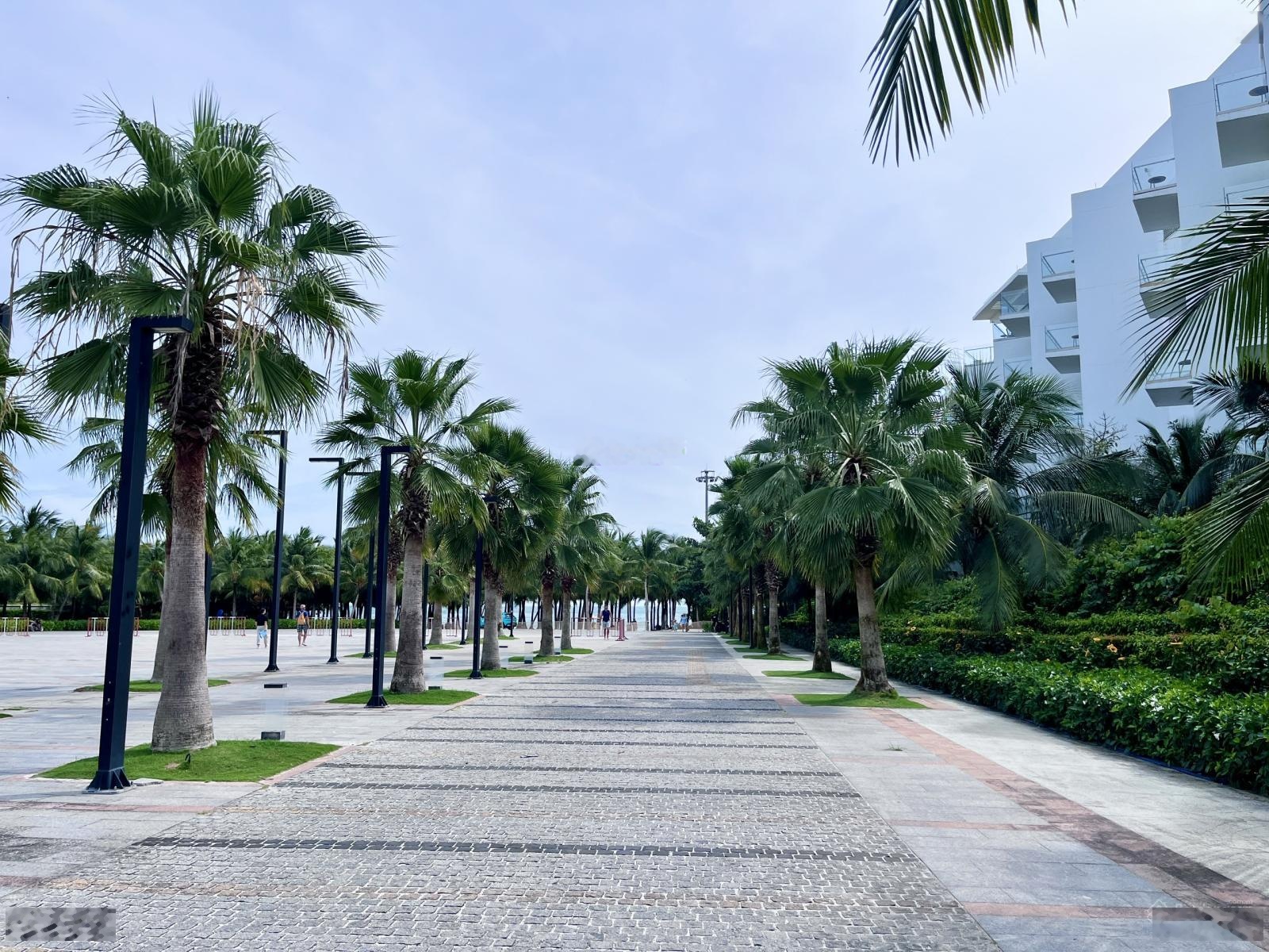 Bán căn biệt thự Tropical giá rẻ nhất, nằm ngay gần công viên lớn nhất dự án, giá chỉ 15.x tỷ