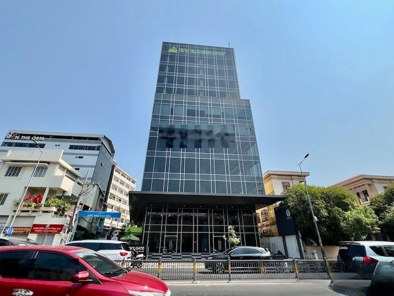 Tòa nhà Sky Gate, văn phòng cho thuê đường Nguyễn Văn Trỗi, Phú Nhuận. DT: 290m2. LH: 0906391898