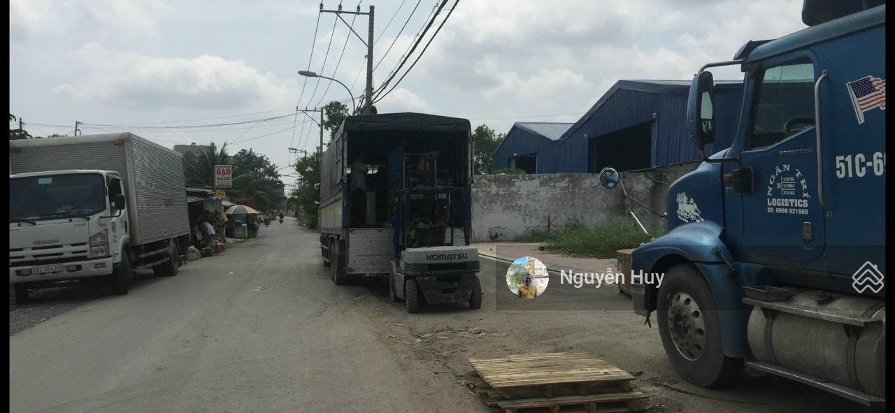 Cho thuê kho xường diện tích kho 2.000m2 khuôn viên 2.400m2 kho 2 MT Đường Hồ Văn Long Bình Tân