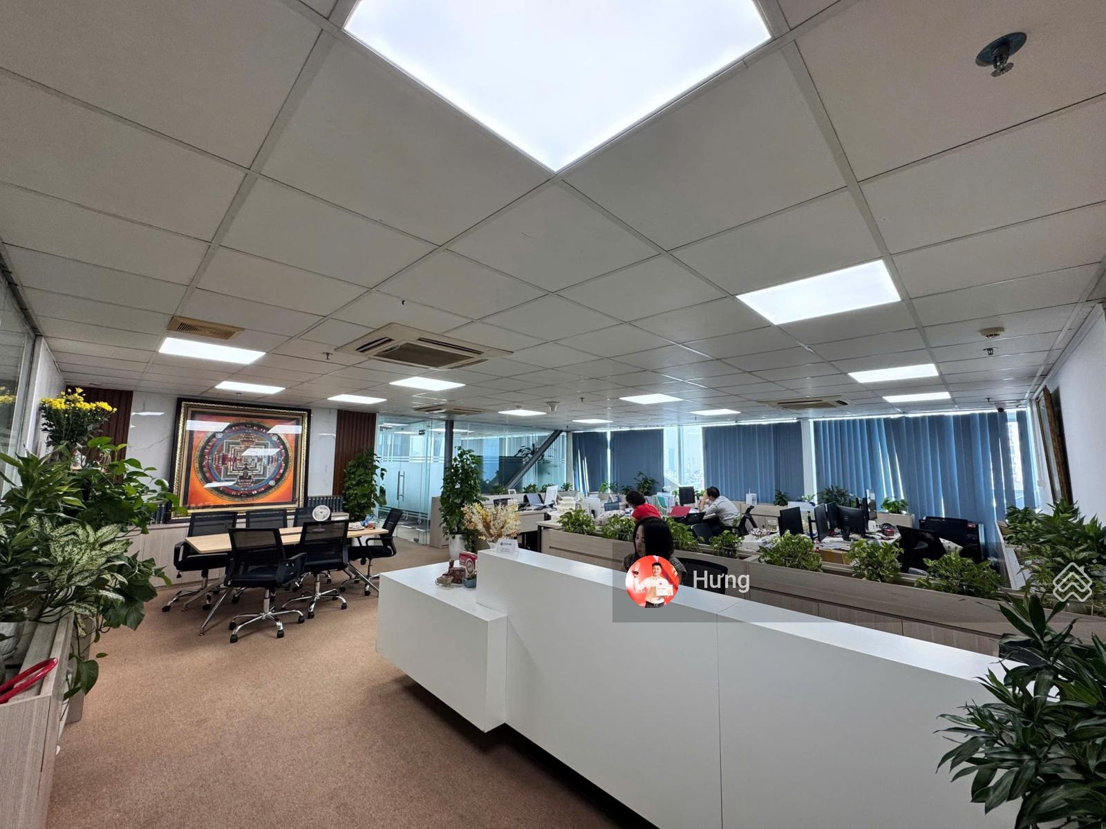 Chính chủ tòa nhà 169 Nguyễn Ngọc Vũ cho thuê văn phòng diện tích 30m2~500m2 giá 200k/m2/th