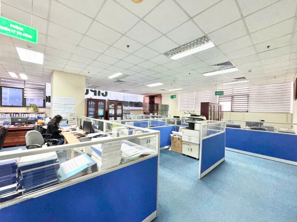 Cho thuê văn phòng 300m2, giá ưu đãi tại Tân Mai, Hoàng Mai, Hà Nội