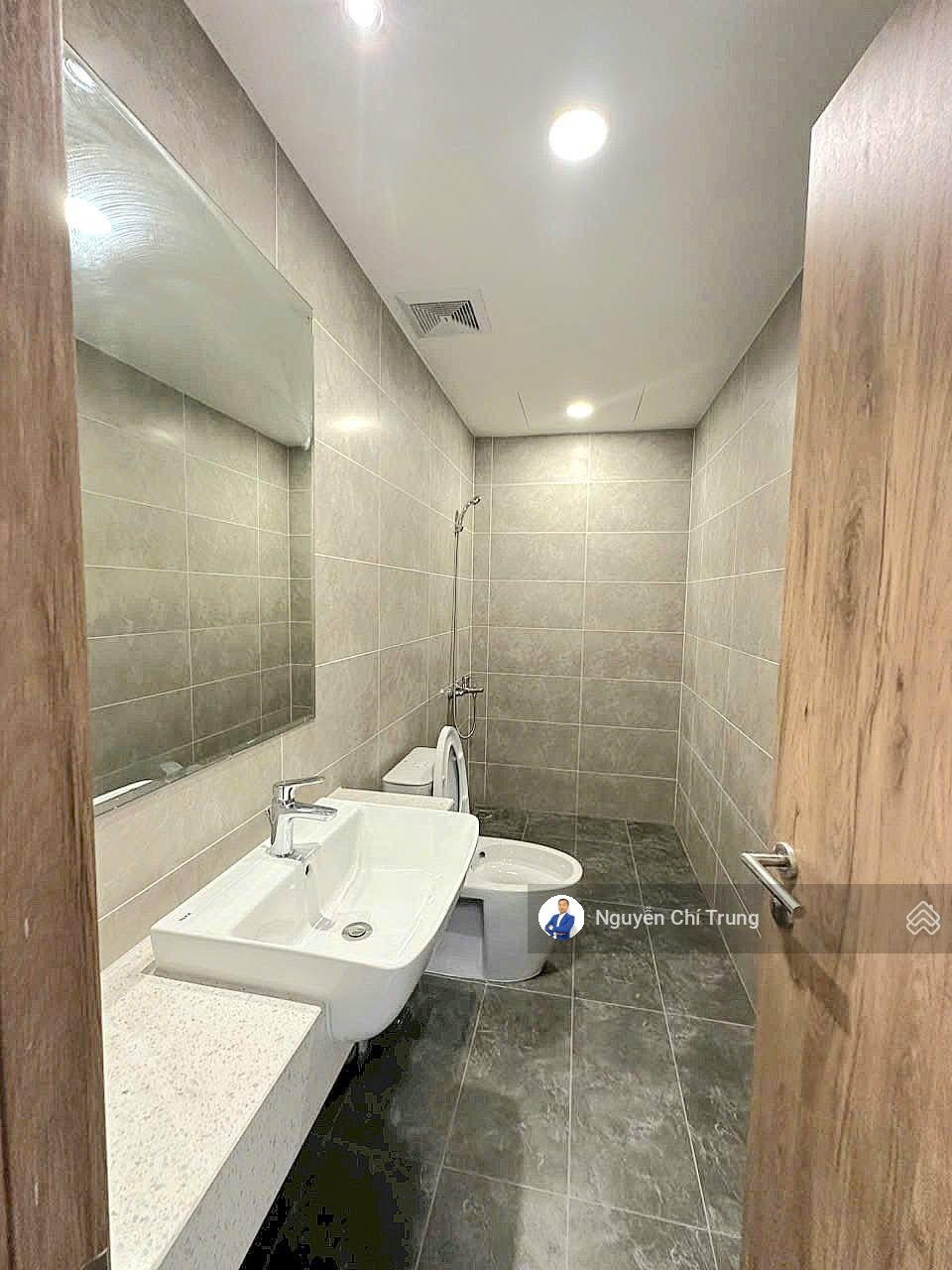 Cho thuê CC Midori Park The Glory, 14 triệu/th, 67m2, 2PN, 2WC, giá tốt, Hot