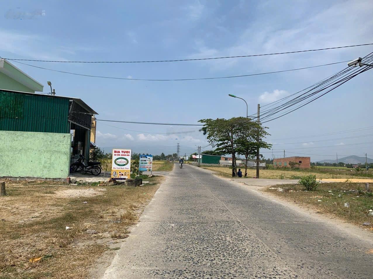 Cần bán nhanh lô đất mặt đường Thôn Trung xã Vĩnh Phương. Bán nhanh 16,5tr/m2