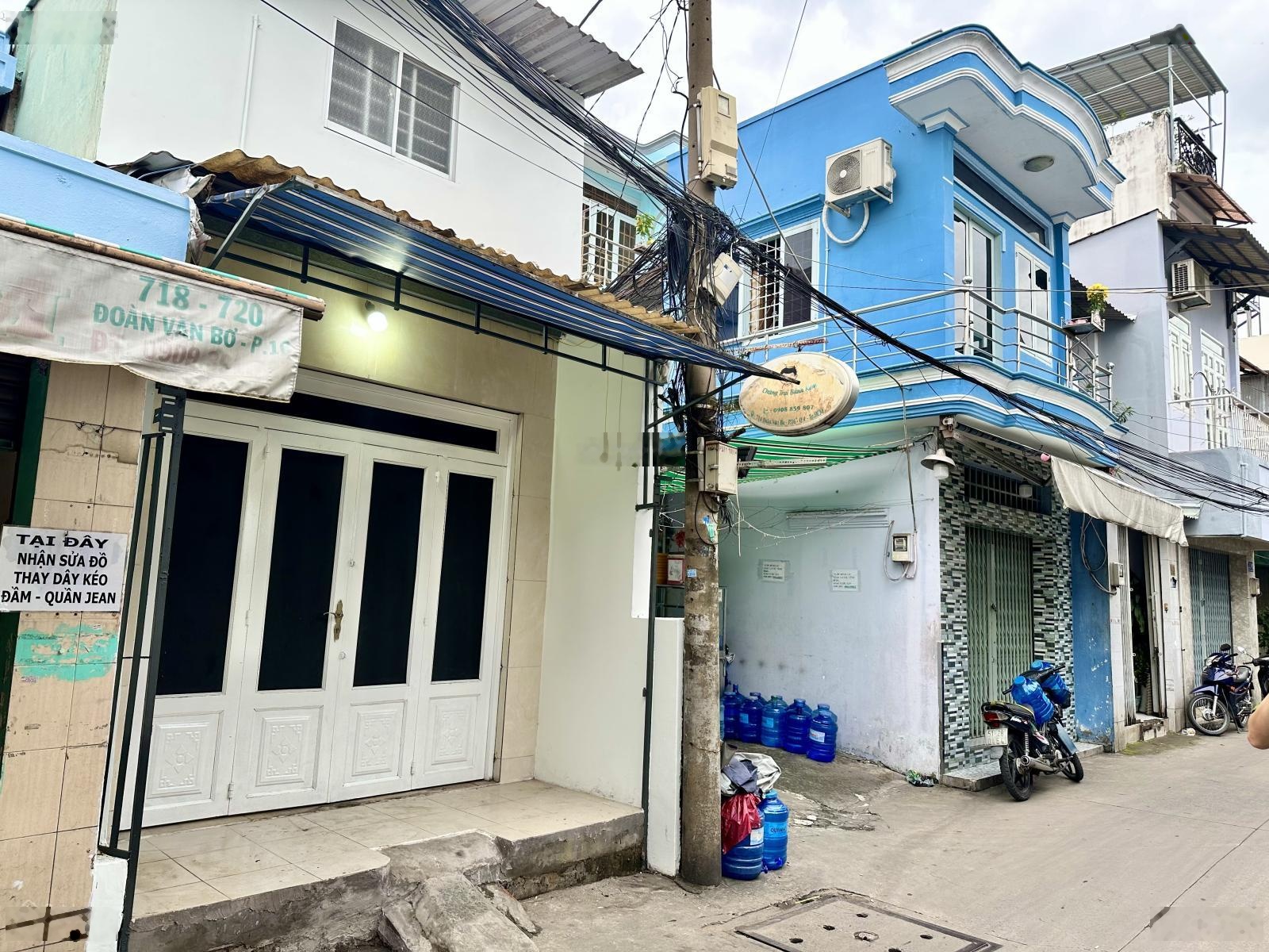 Cần bán nhà 2 mặt tiền Đoàn Văn Bơ Q4, 4PN + 4WC, giá chỉ 6,5 tỷ