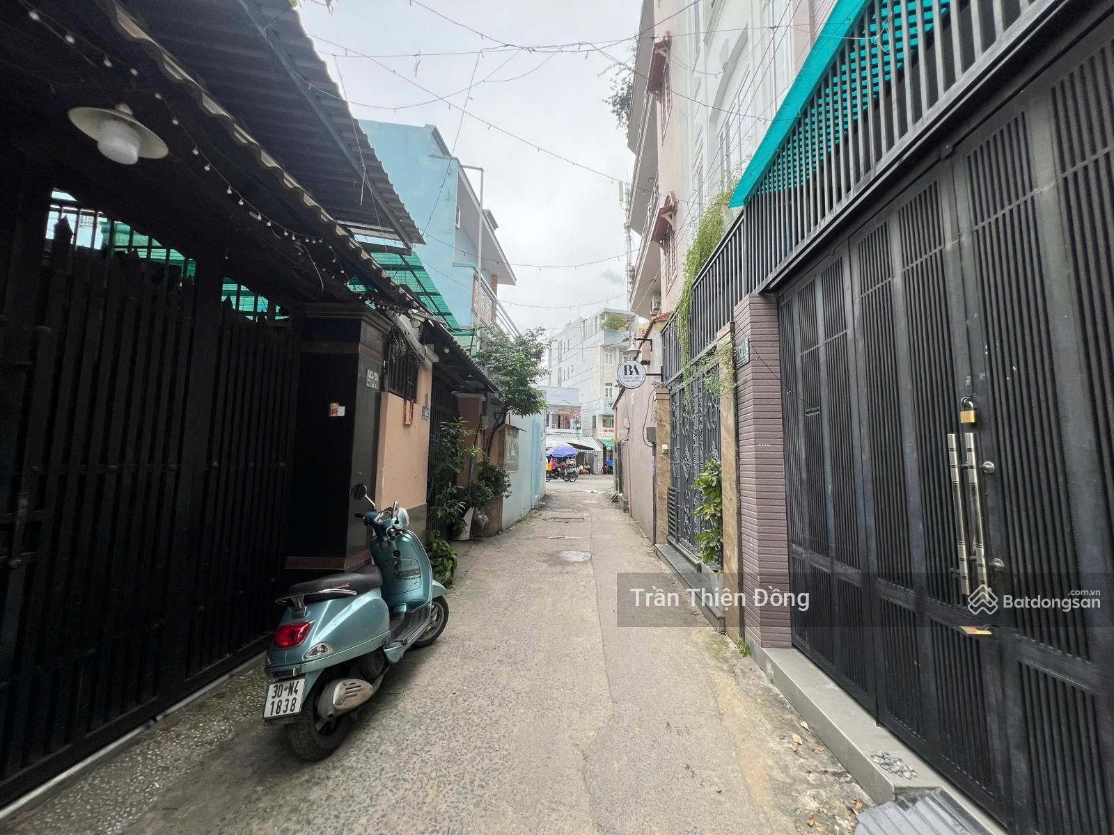 Cách MT Hoàng Hoa Thám vài bước chân 3 tầng 4x14 CN=53.1m2, P6, Q Bình Thạnh chỉ 10,5 tỷ 0913620151