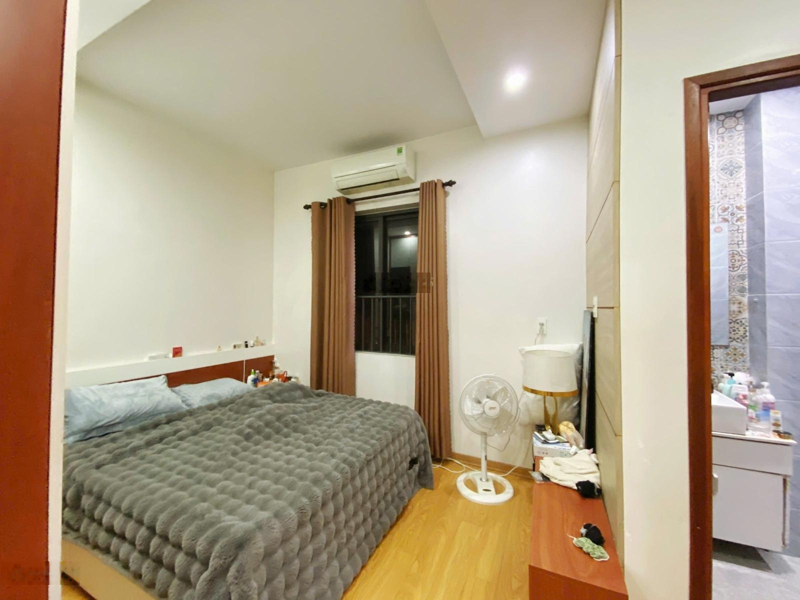 Giá chỉ 19Tỷ bán tòa căn hộ 5 tầng Trần Nhân Tông - đường 15m5 - lô góc - thang máy. DT 110m2