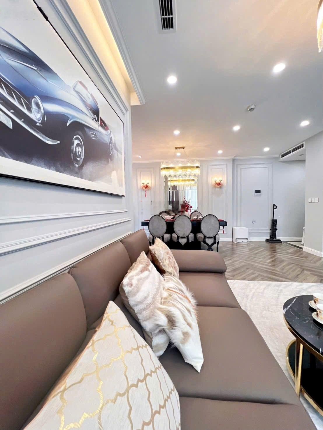 Giá tốt chỉ 6.3 tỷ! DT: 72m2. Bán căn góc 2PN T&T Tower 120 Định Công, sổ đỏ sẵn. LH 0332264948