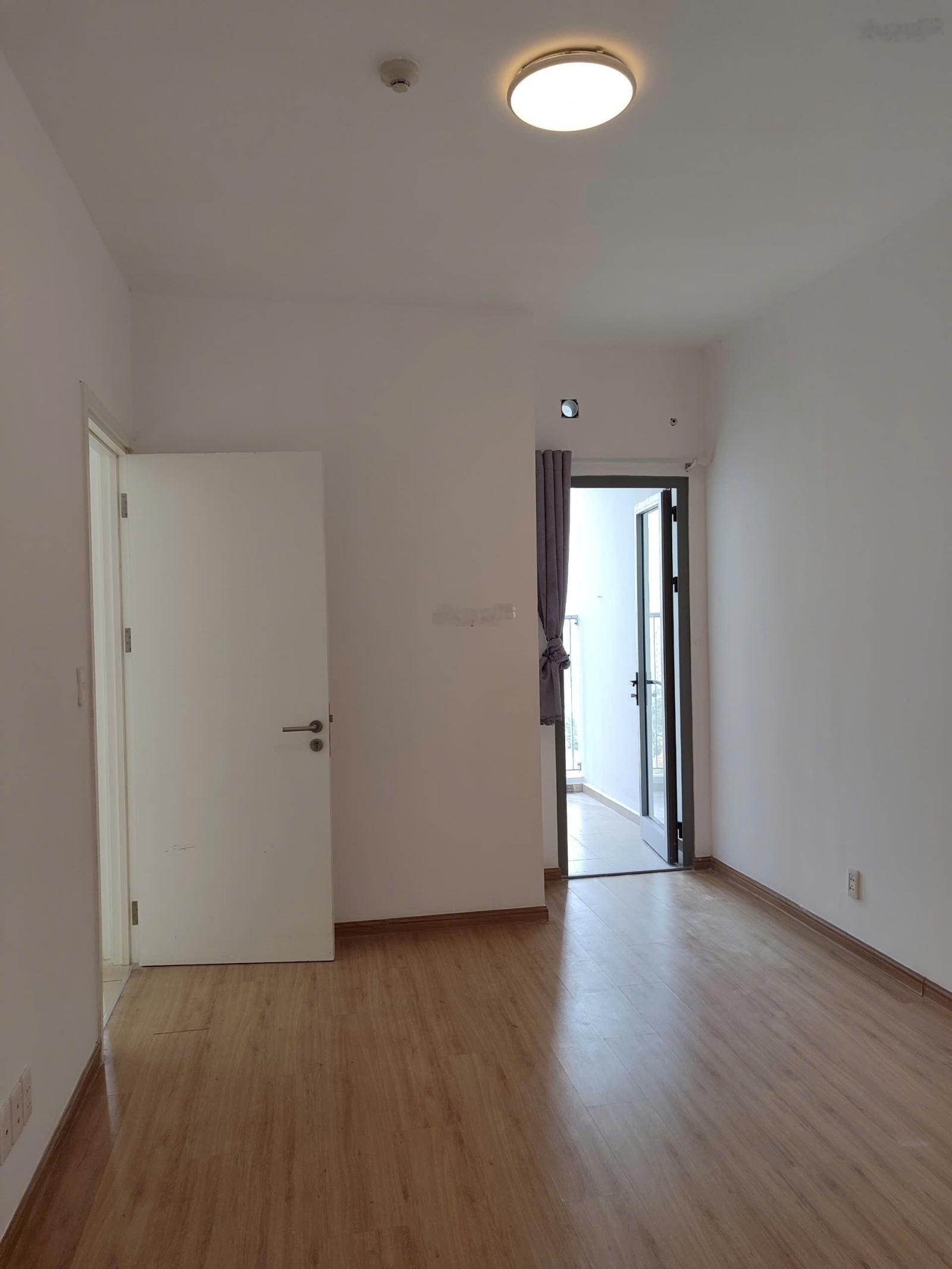 Chính chủ bán CH Hausneo 2PN, 2WC có nội thất. Giá chỉ 4,1tỷ. Có sổ hồng. Hỗ trợ vay Ngân hàng