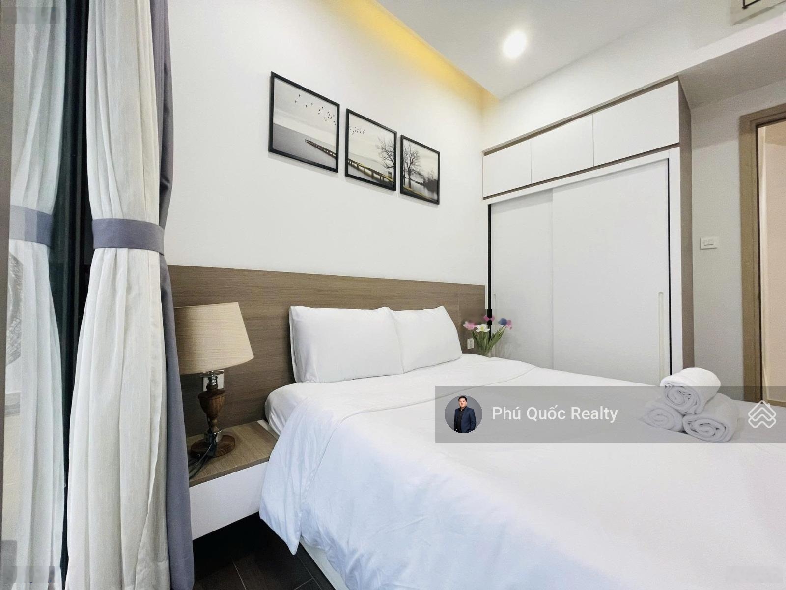 GIÁ THUÊ TỐT 17 triệu - Cho thuê 2 Phòng ngủ 2WC The Sun Avenue, có sẵn nội thất