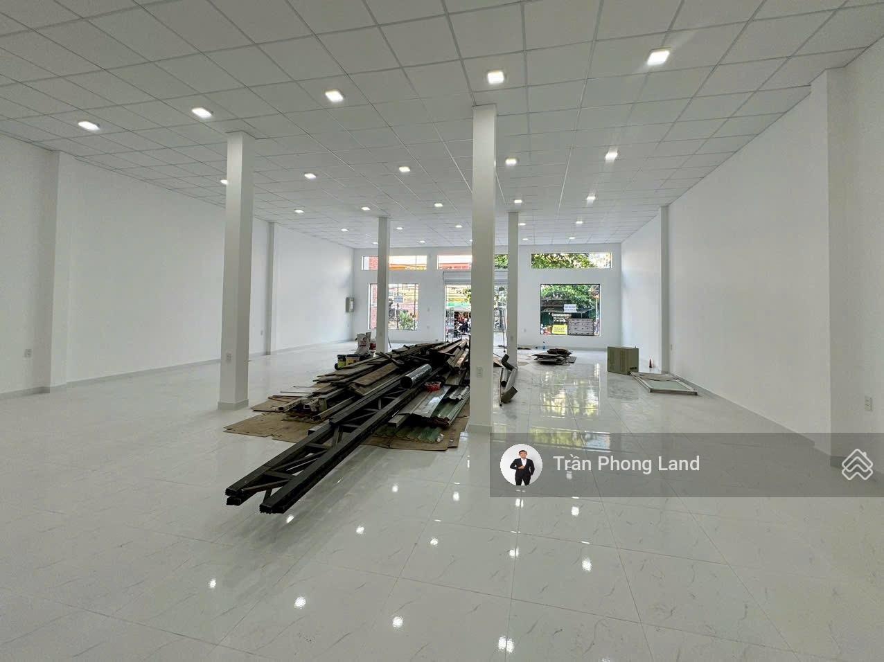 Chính chủ cho thuê nhà mặt tiền 682 Nguyễn Thị Định, P. Thạnh Mỹ Lợi, Q2, 10.8x19.5m, 0908140491