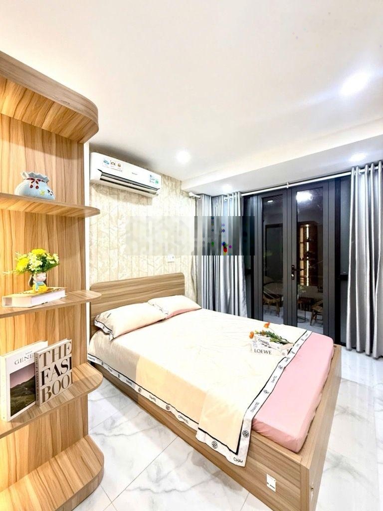 Nhà mới - full nội thất, xách vali vào ở ngay, 3 tầng, 2pn, giá bán 3,99 tỷ