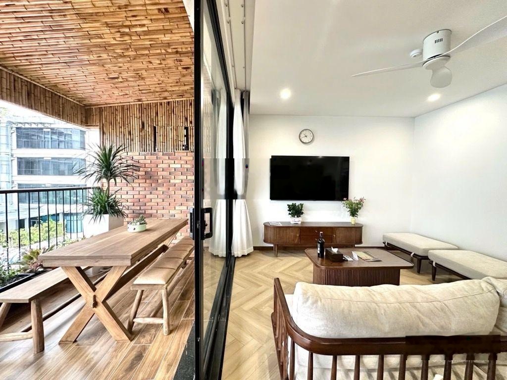 Khách sạn cao cấp Ba Đình - cạnh Lotte Liễu Giai - dòng tiền khủng 4,5- 6 tỷ năm