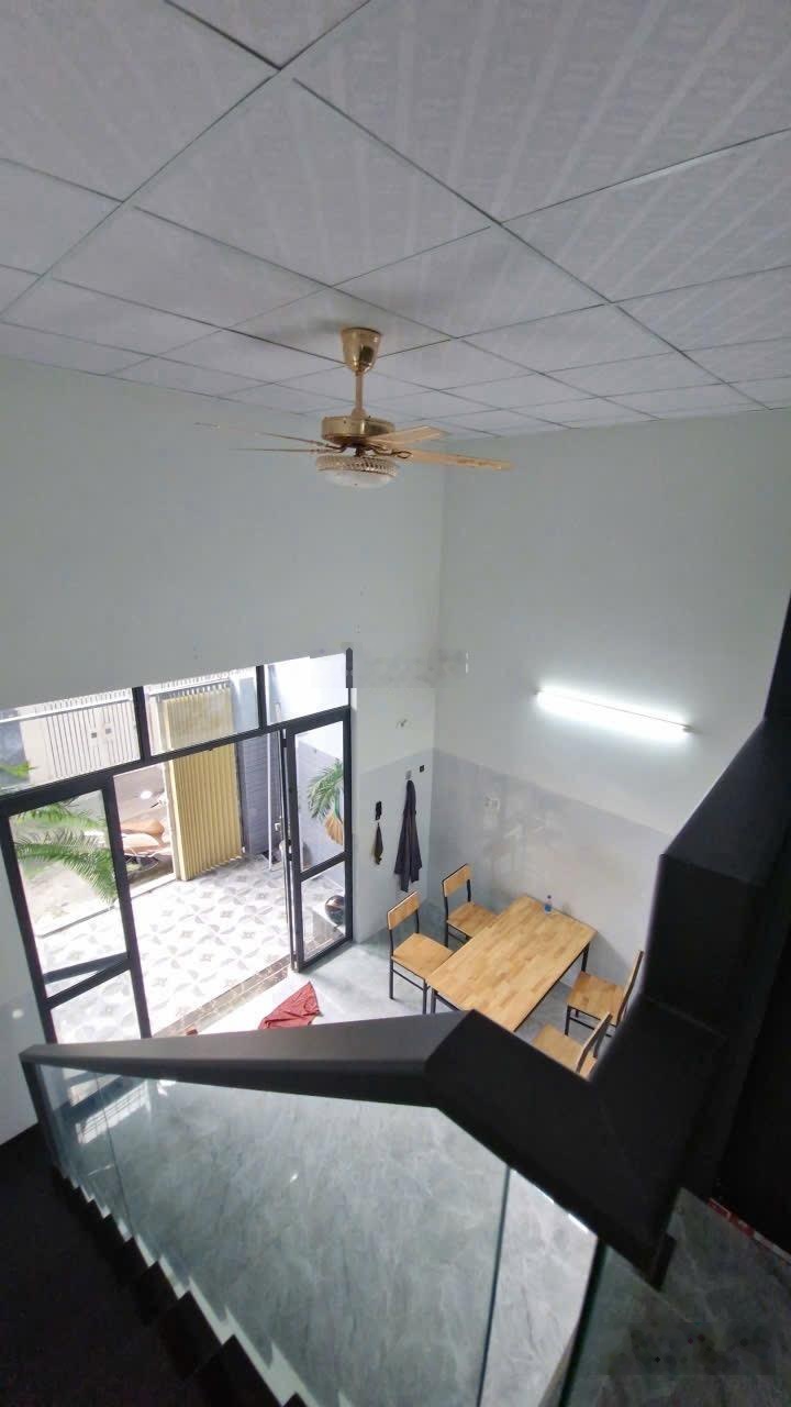 Bán nhà 2 tầng Bắc Nha Trang cách biển 1km ô tô tới nhà 52,3m2 giá 3 tỷ