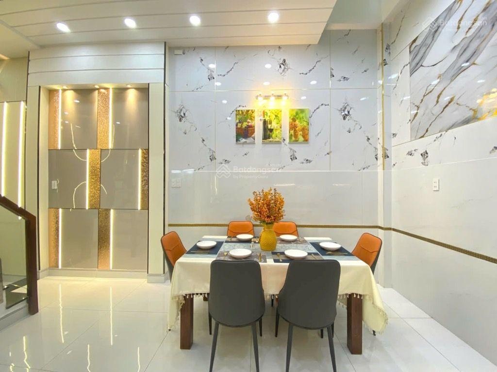 Gò vấp - hạnh thông tây - hàng hiếm chốt trước tết - hxh - 55m2 vuông a4 - 3 tầng btct - nhỉnh 5 tỷ