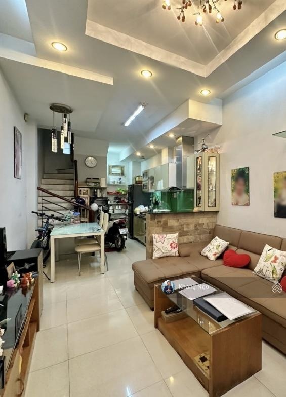 Bán nhà Nguyễn Đình Chiểu - CMT8 40m2, 4 Tầng - 8.3 tỷ