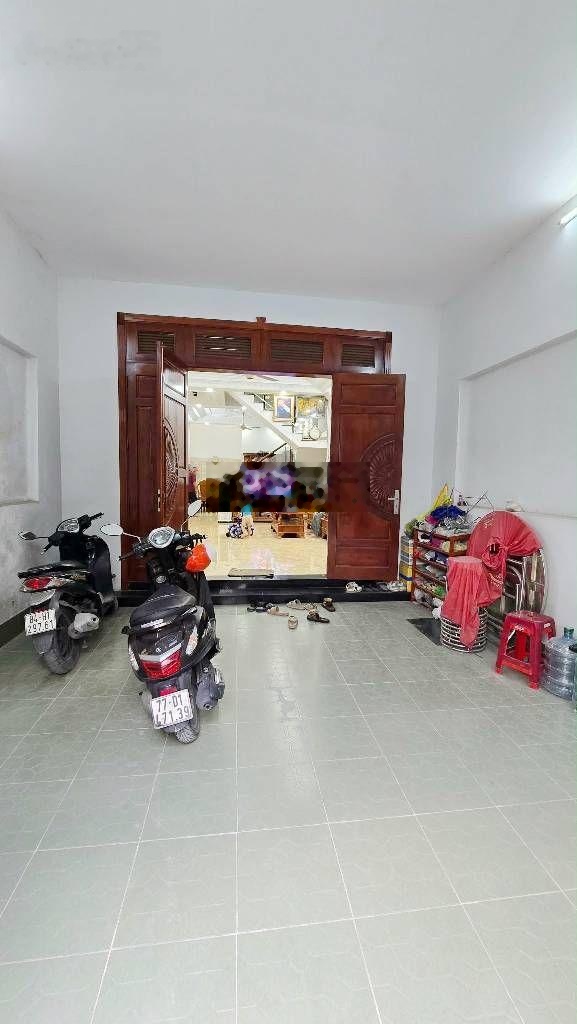 Bán nhà 100m2 - 4 tầng - đường Huỳnh Thị Hai - P. Tân Chánh Hiệp - Quận 12
