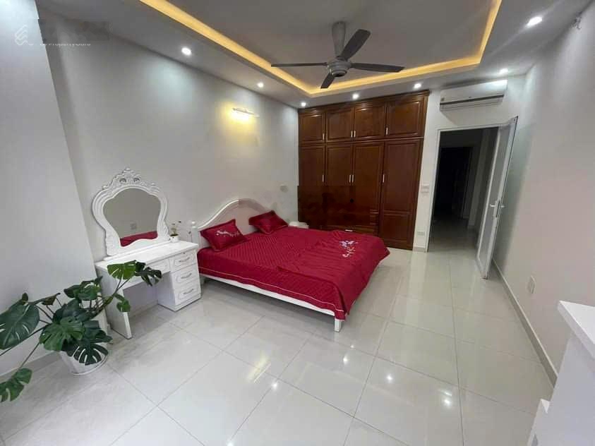 Cho thuê nhà riêng tại Khu Cây Quýt, Văn Khê, 20 triệu, 50m2, 4PN, 3WC, đẹp, nhiều tiện ích