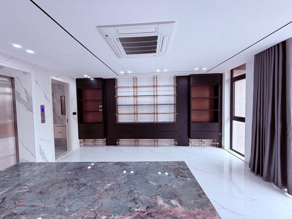 Bán nhà 7 tầng - thang máy- nguyễn văn cừ trung tâm ngã 6 long biên- vị trí đẹp hiếm - 45m2/1t