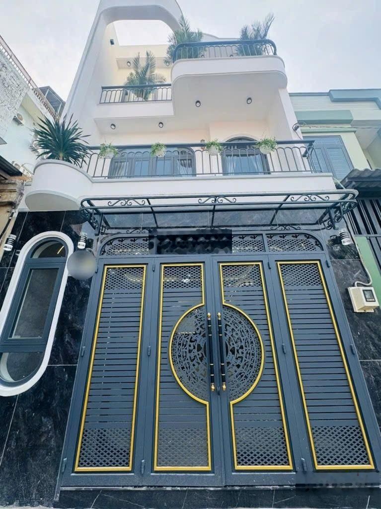 Nhỉnh 6 T.ỷ có HK TP- Nhà đẹp Hiếm-3 Tầng-5x12-Ngay Phạm Văn Chiêu-Quang Trung