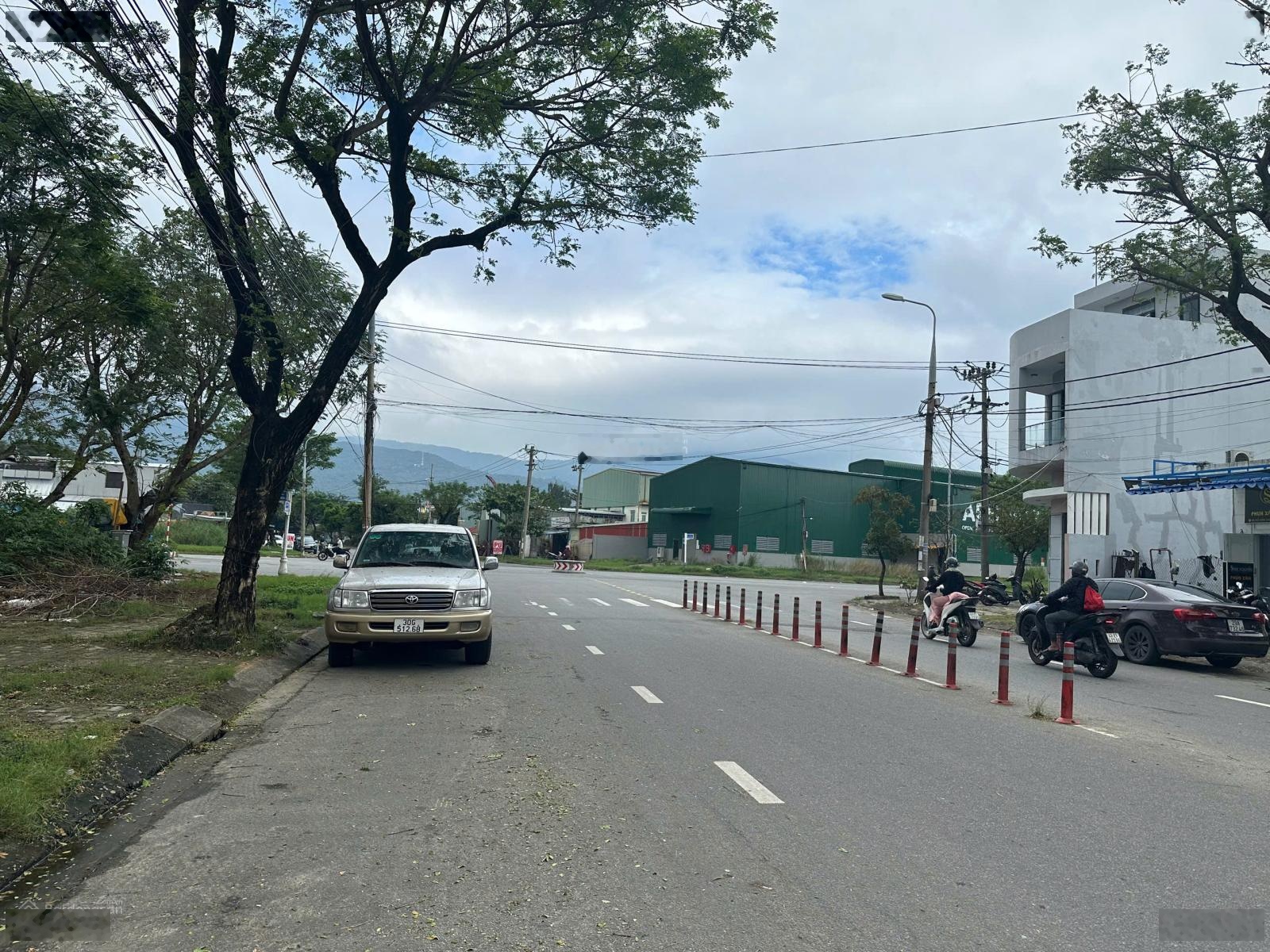 Bán lô đất Vip đẹp 2MT đường 15m Hồ Hán Thương- gần sông Hàn- Sơn Trà, Đà Nẵng- GIá tốt 16 tỷ/139m