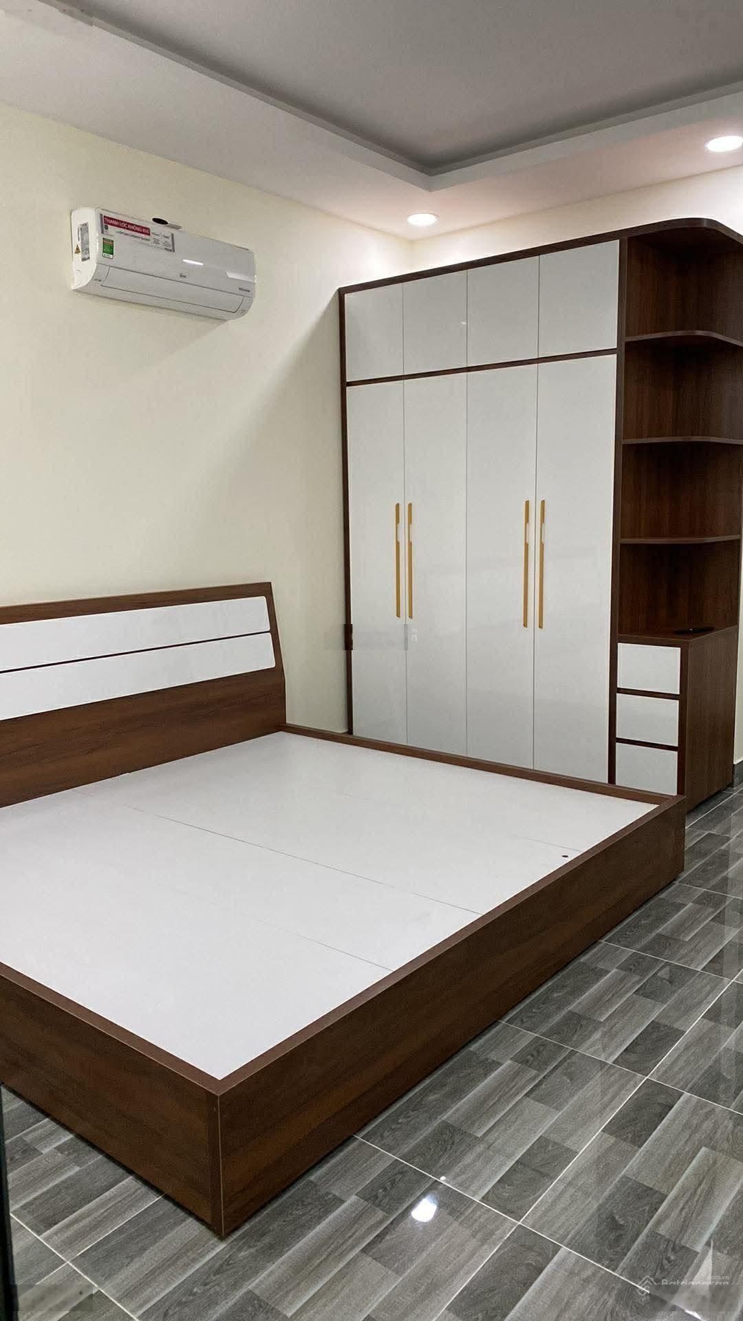 Chính chủ cần cho thuê căn nhà mặt tiền đường Thạnh Lộc 26