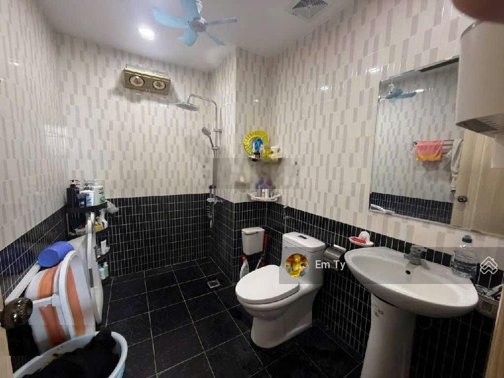 Chính chủ nhờ bán nhà Đa Sỹ, ngõ nông thông, thoáng dân xây chắc chắn, vài bước ra ôtô, 50m2, 7tỷ6