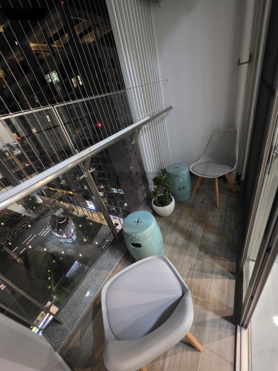 Cho thuê căn hộ MIDTOWN có 2PN 98m2 tại Phú Mỹ Hưng, Q7, TP.HCM