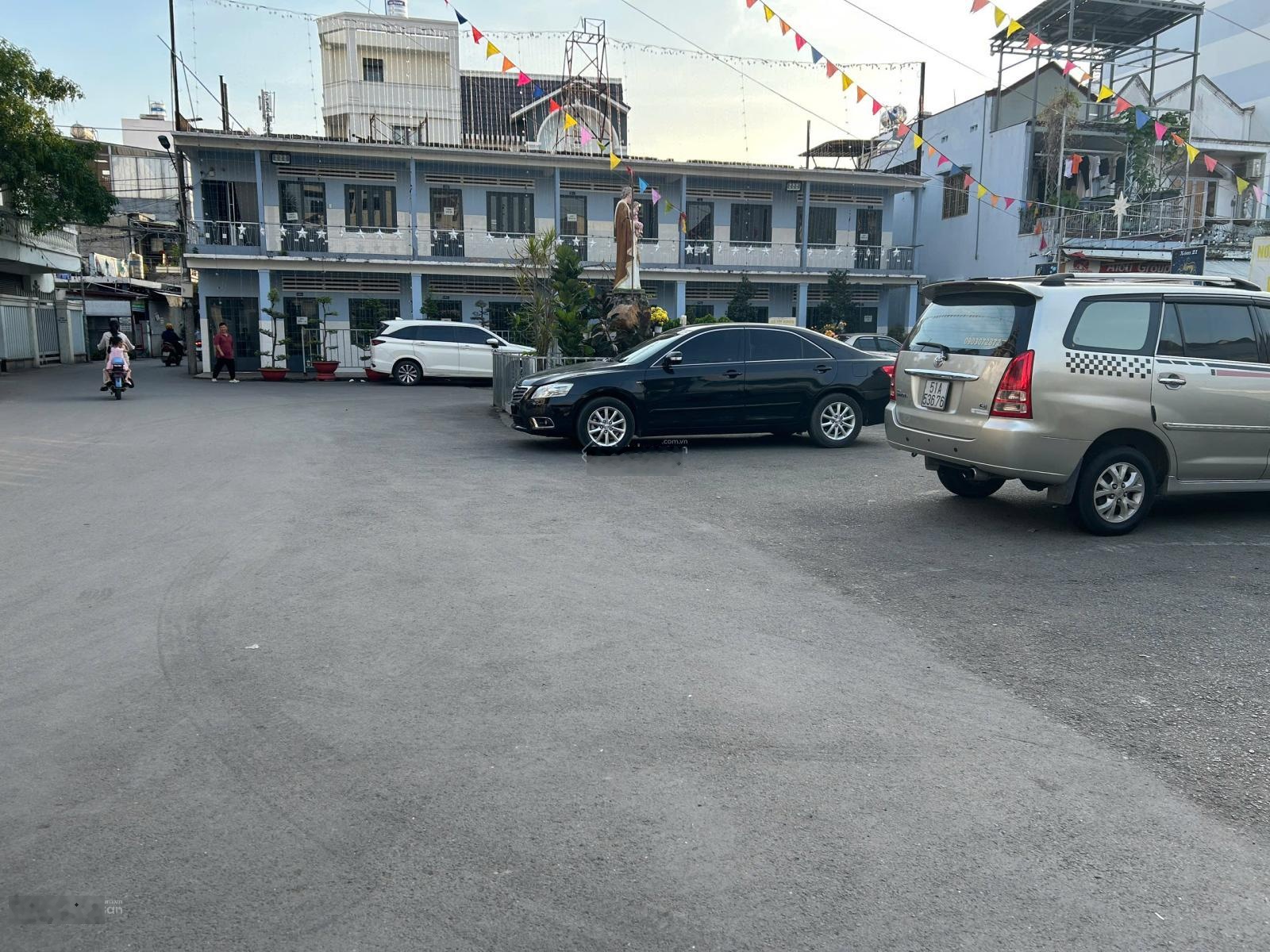 Bán nhà 4.2 x 21m - xây 4 tầng ngay chợ và nhà thờ tân lập - bán 9.4 tỷ