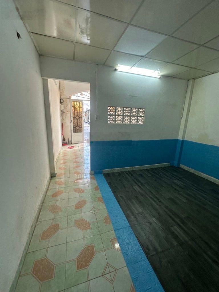 Nhà bán giá 4.5 tỷ nguyễn súy tân phú 42m2 4x10.5 2 tầng 2pn2wc hêm 6m