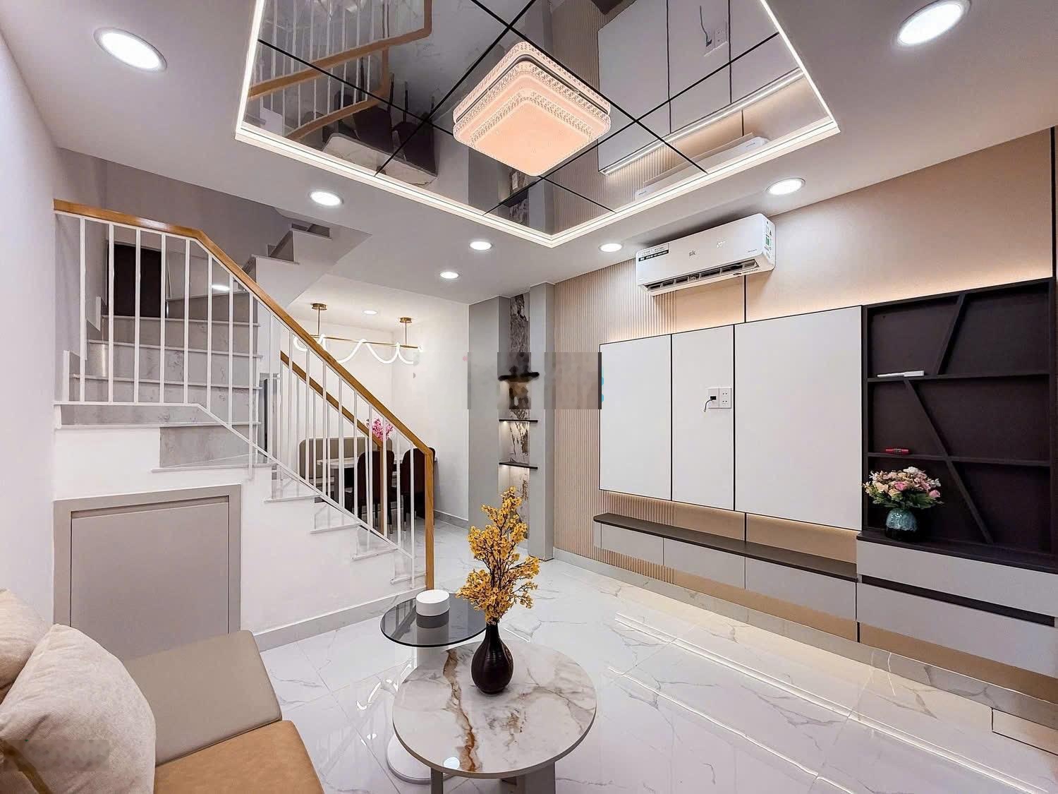 Nhà mới - nhiêu tứ - 3pn - 5,68 tỷ