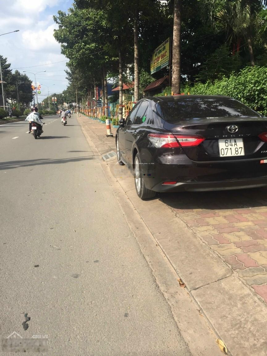 Cách đường Huỳnh Văn Luỹ 20m 1/sẹc Thủ Dầu Một, Bình Dương, tổng 200m2 giá 3 tỷ 300. LH 0869899181