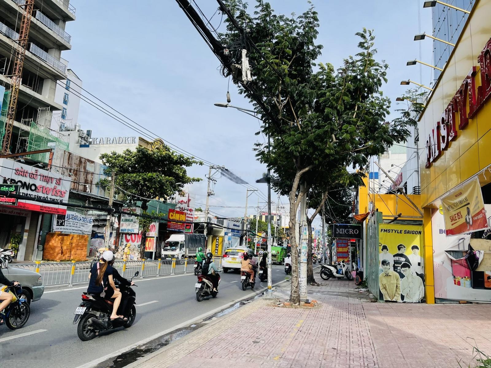 Chuyên bán nhà MT Nguyễn Thị Thập, Q7, DT 5x27m, 6x25m, 8.5x22m, 10x20m, 10x40m, giá 23 tỷ/căn