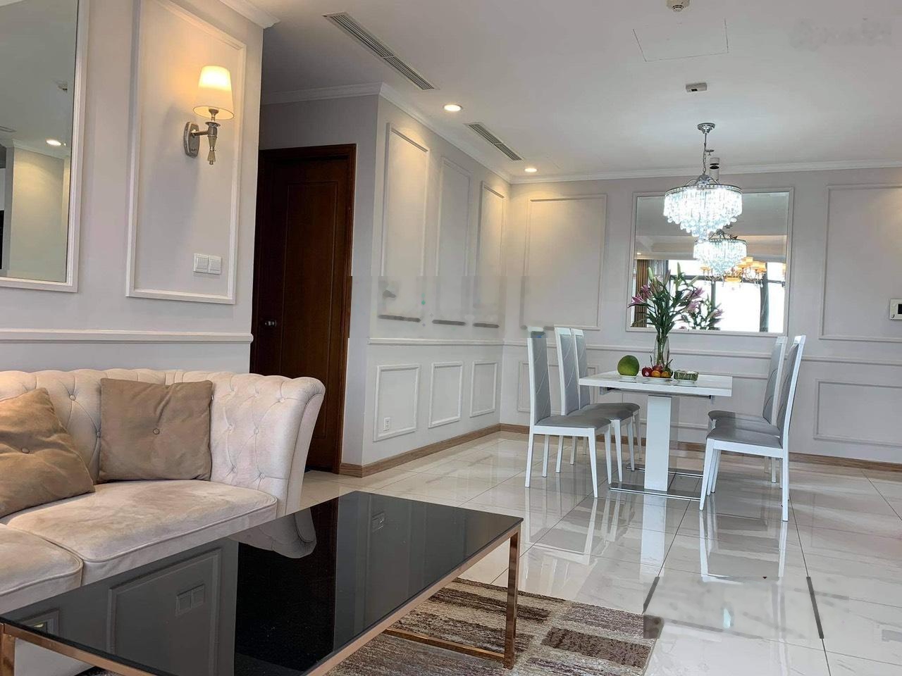 Cho thuê căn hộ Vinhomes Golden River Ba Son 120.8m2 3PN view trực diện sông