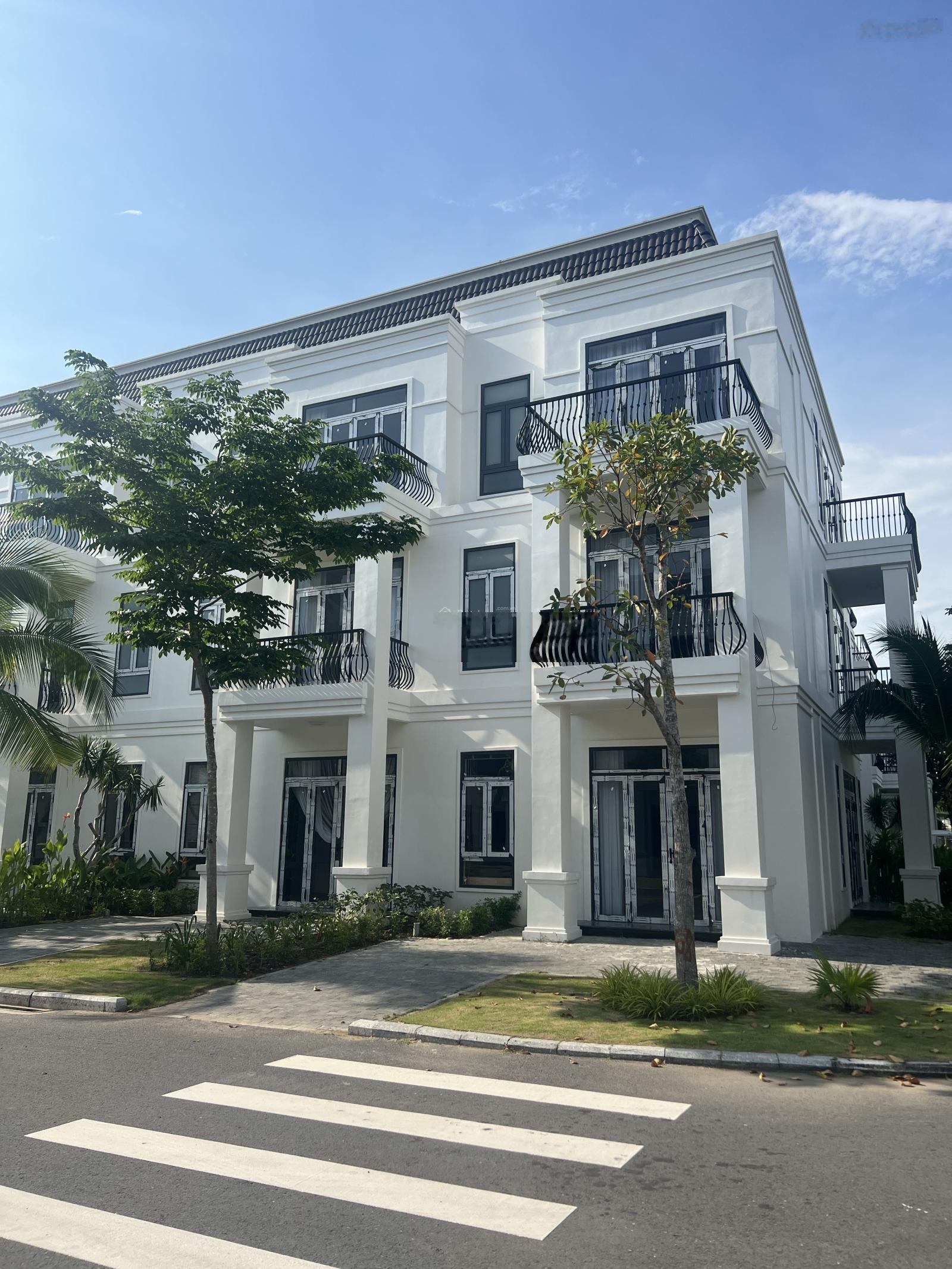 Chính chủ bán gấp biệt thự 6x14m (84m2) mới góp được 35% còn lại 65% góp theo công ty giá 2.850 tỷ