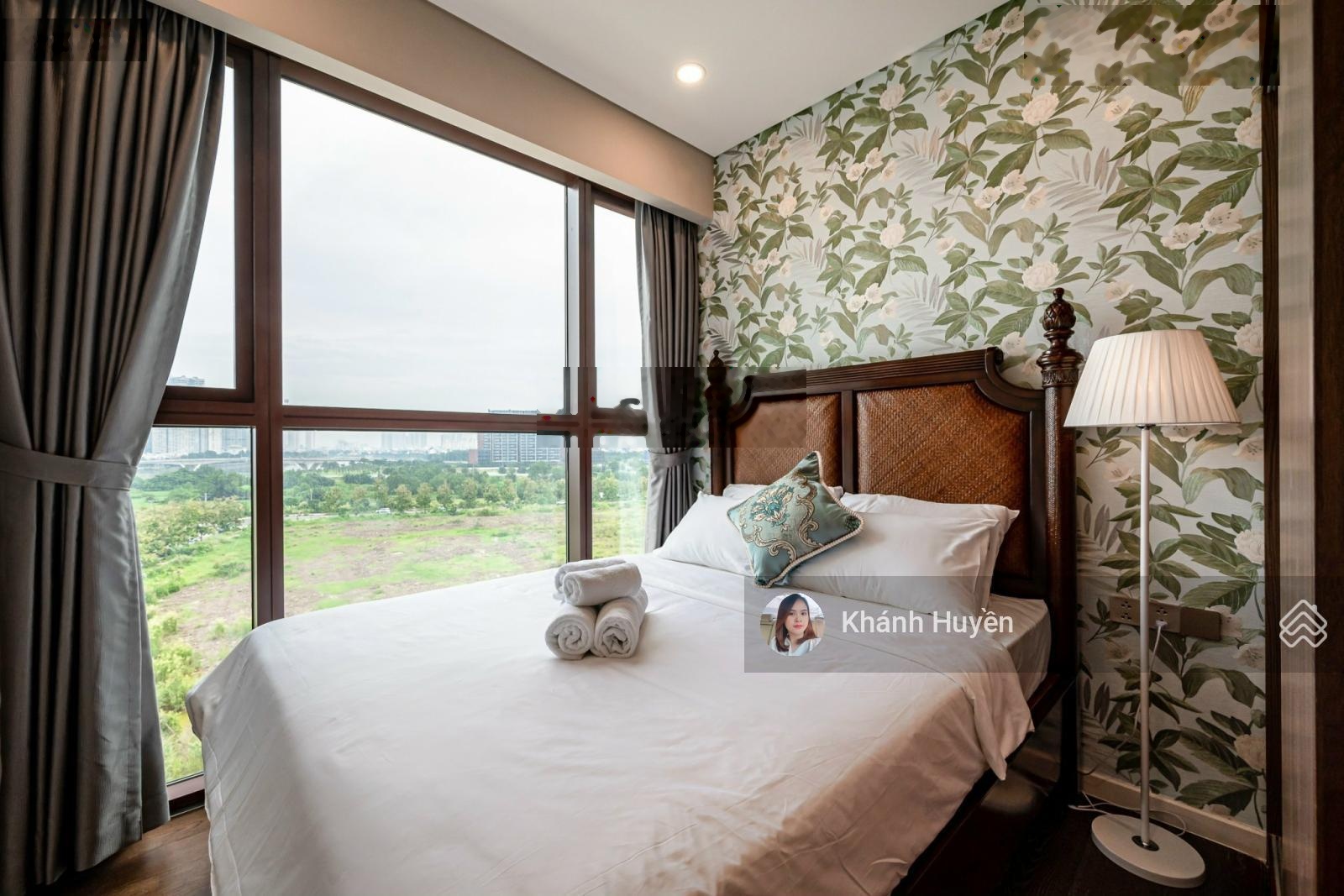 Cho thuê căn hộ Landmark 81, 94m2 có 2 phòng ngủ, nội thất Châu Âu, view sông mới. LH 0901692239