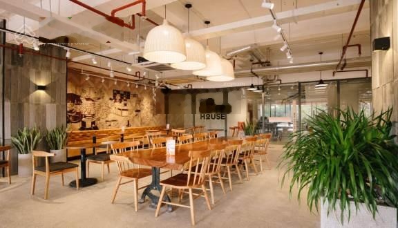 Cho thuê mặt bằng mặt tiền Cây Điệp, Quận 1, DT: 13.5x30m, 1 trệt, 1 lầu, DTSD: 810m2