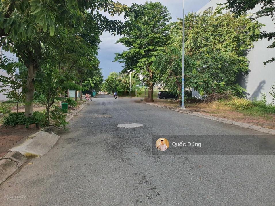 Cần bán nhanh 1 số nền đất tại KDC Xuất Nhập Khẩu, đường Bưng Ông Thoàn, P. Phú Hữu, giá từ 56tr/m2