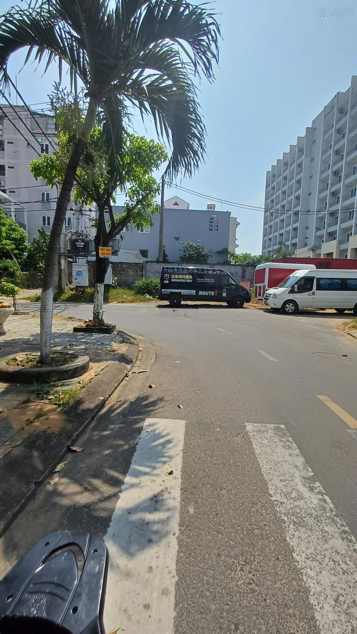 Bán Nhà 3 Tầng Dương Đình Nghệ Kẹp Kiệt Bên Hông Gần Biển, An Hải Bắc, Sơn Trà , ĐN