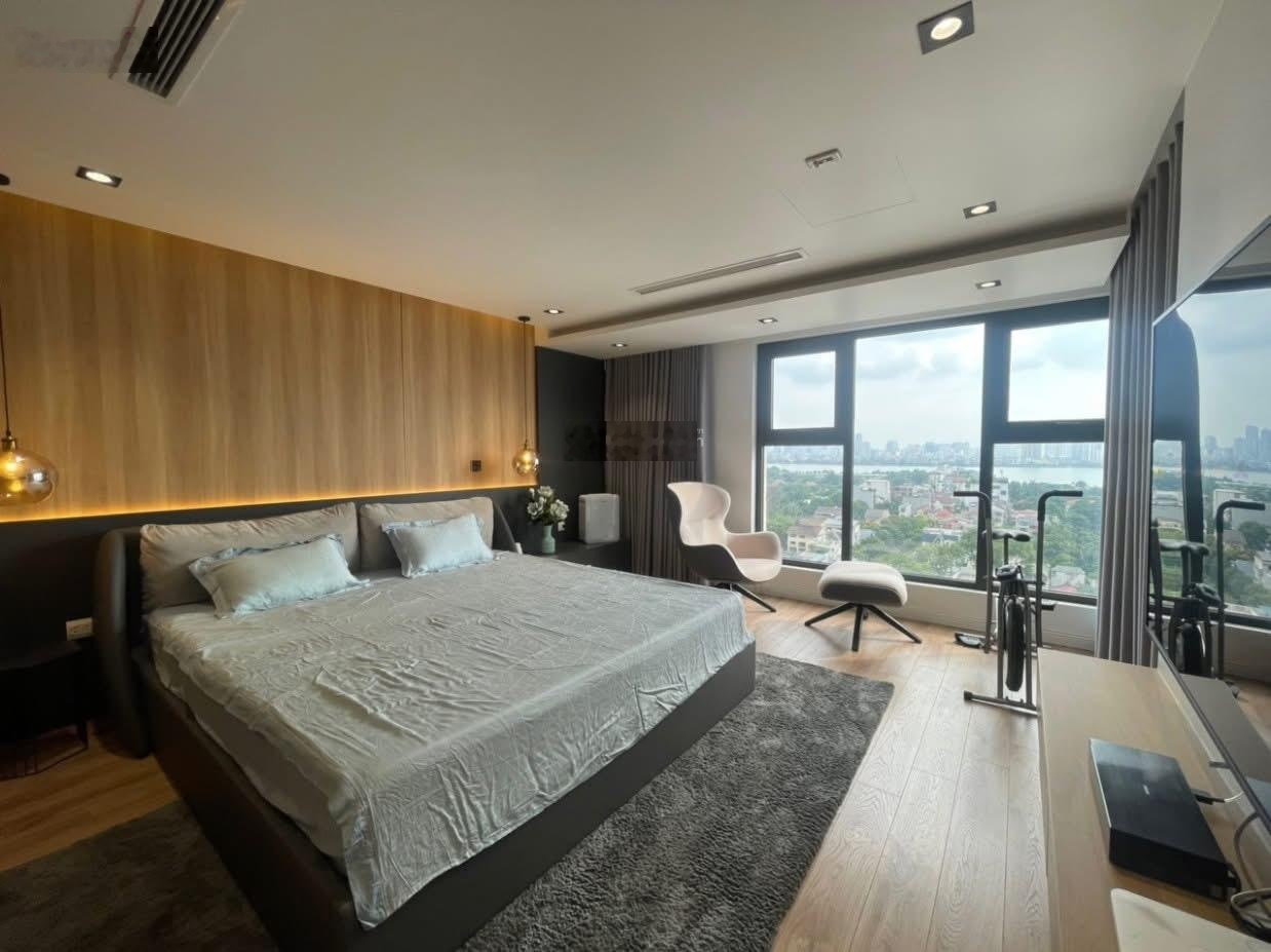 BQl cho thuê CC Goldmark City 2PN giá từ 12tr. Full nội thất & CB có slot oto, tầng trung đẹp