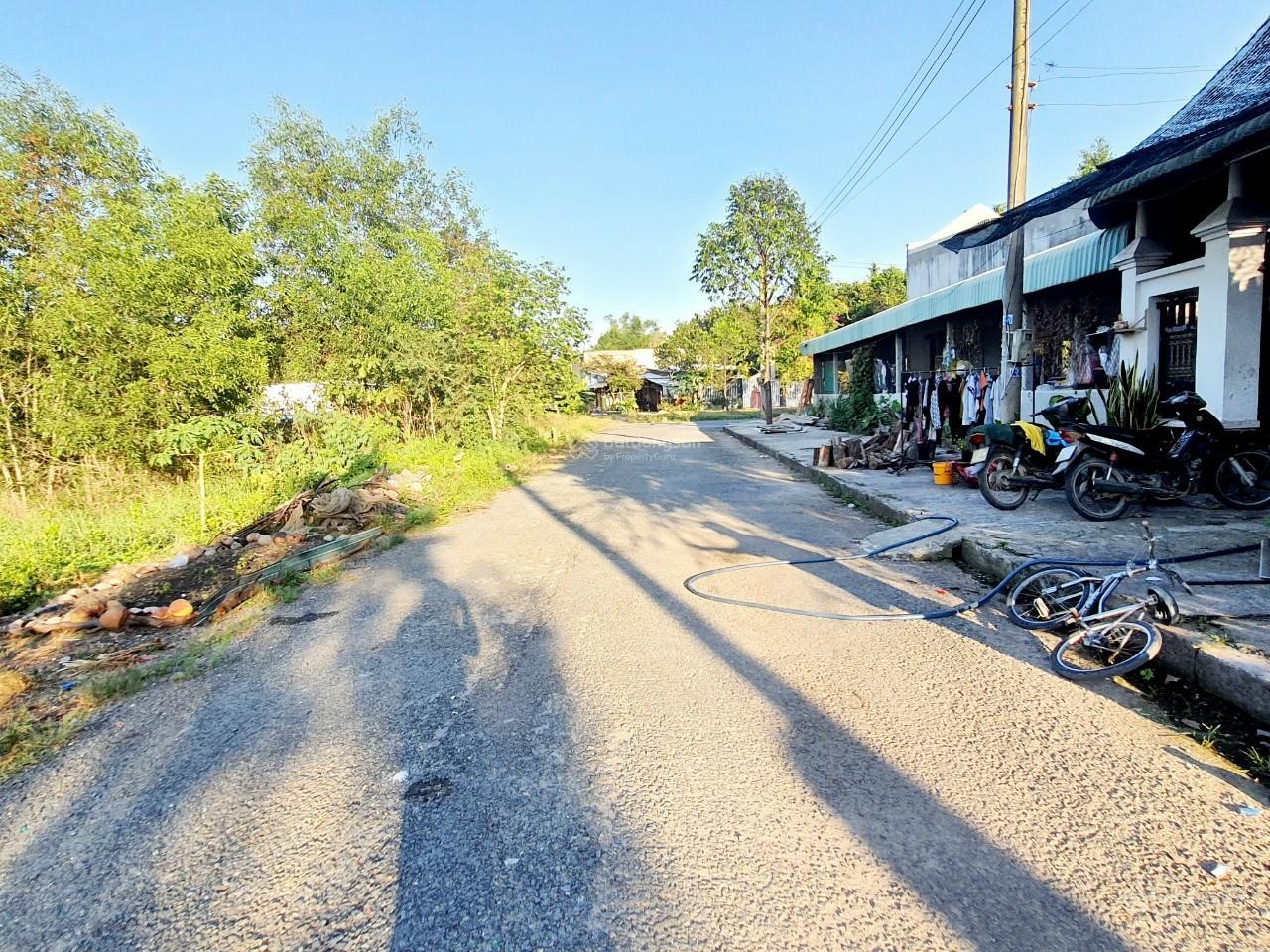 Chủ cần bán gấp lô đất tái định cư xã An Ninh Tây, Đức Hòa 5mx20m, thổ cư 100%, đường nhựa 12m