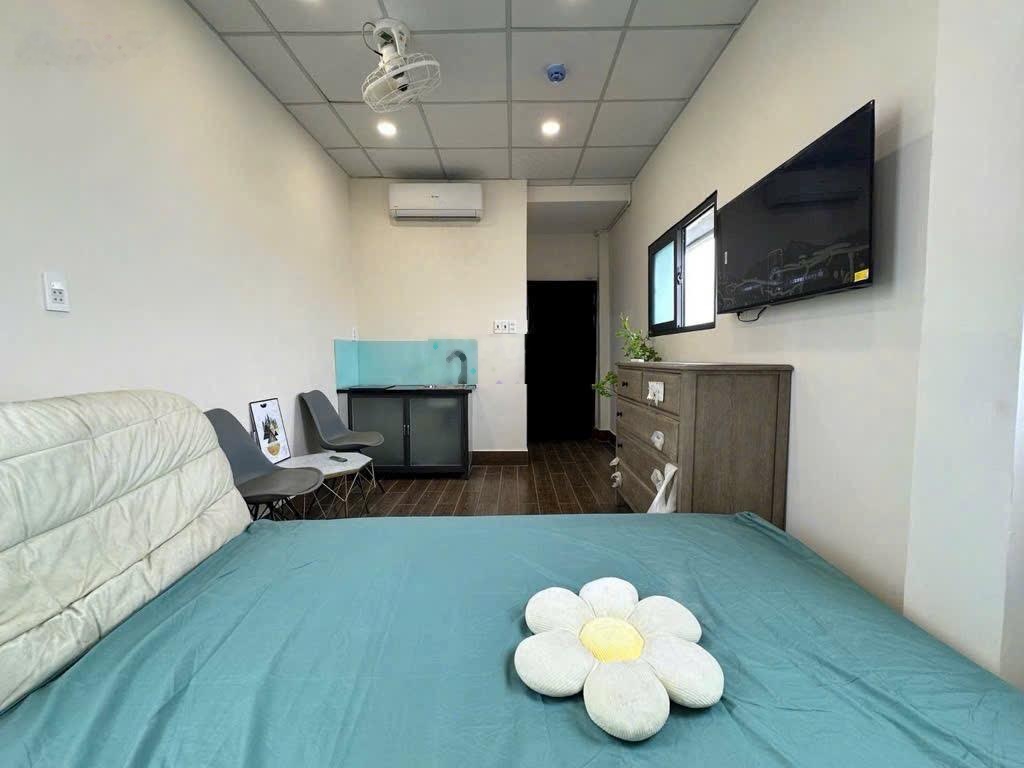 Nguyễn thị thập q7, siêu phẩm dòng tiền 50 tr/t, chdv 4 tầng 8 pn, hẻm xe hơi, thang máy, 7.3 tỏi