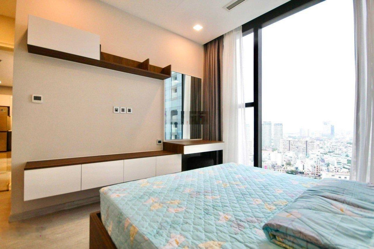 Cho thuê CHCC giá siêu rẻ tại Garden Gate - Phú Nhuận, DT: 120M2, 3PN, 2WC, 19 triệu, nhà đẹp.