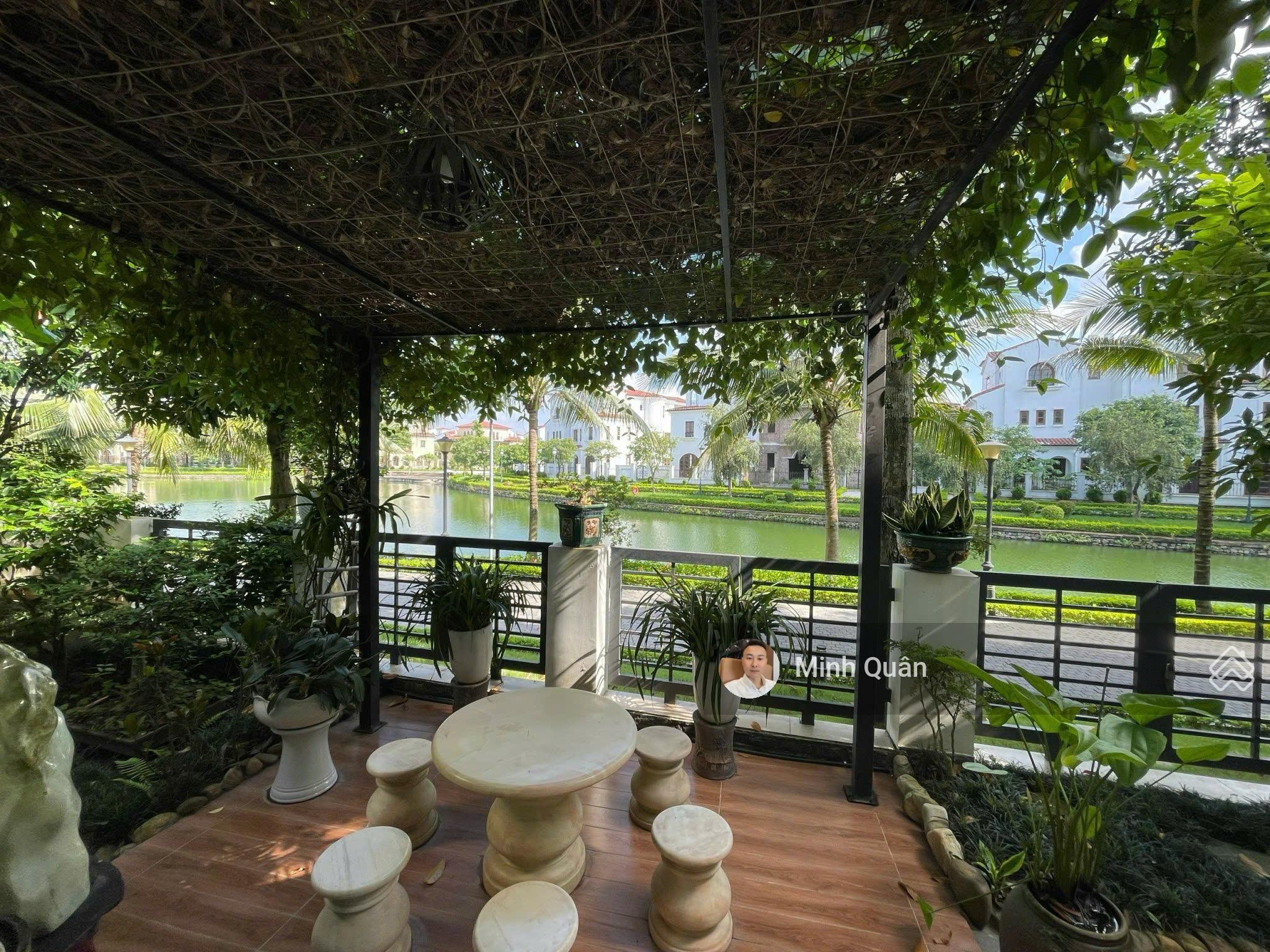 BIỆT THỰ VIEW HỒ Vinhomes Thăng Long, view hồ cực đẹp không gian thoáng