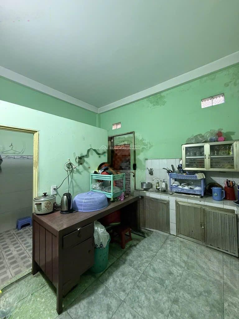 Nhà KDC Nguyễn Văn Quá, 120m2, SHR, HXH, chỉ 6.59 tỷ