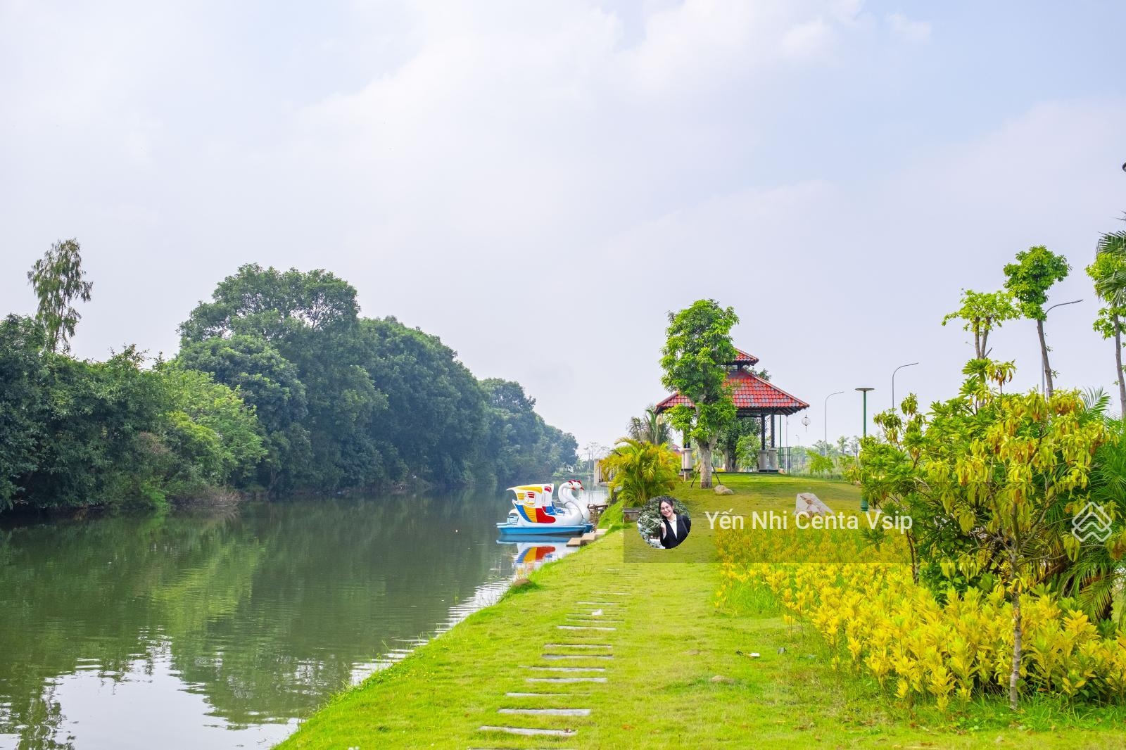 Sở hữu biệt thự view sông đẳng cấp và có hạn, hàng F0, ngay ga Metro Trung Mầu, vay 0% 24 tháng